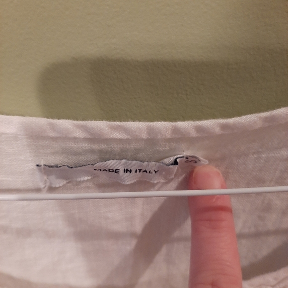 Comfy, loose, white summer dress. - Picture 2 of 2